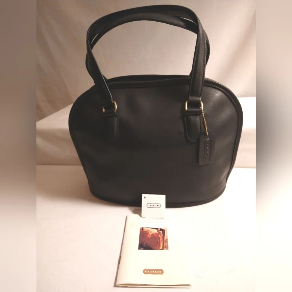 AUTHENTIC NEW VINTAGE COACH LARGE PELHAM BAG (#9958) BLACK (NWT) *FINAL SALE* - Picture 1 of 10